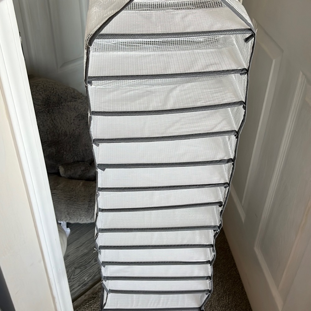 Clear closet, storage organizer